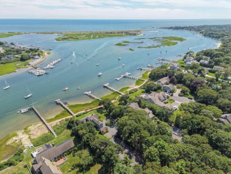 4 Aunt Edith's Road South Yarmouth MA 02664