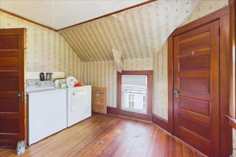 195 High Street Wareham MA 02571