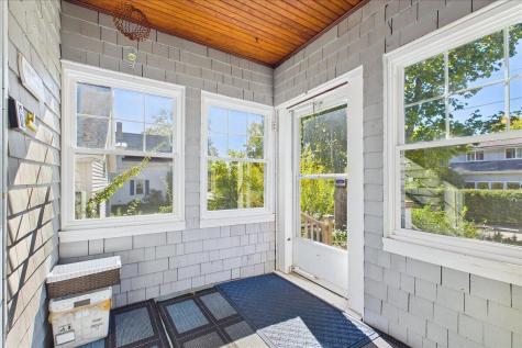 195 High Street Wareham MA 02571