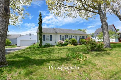 19 Lafayette Avenue Bourne MA 02532