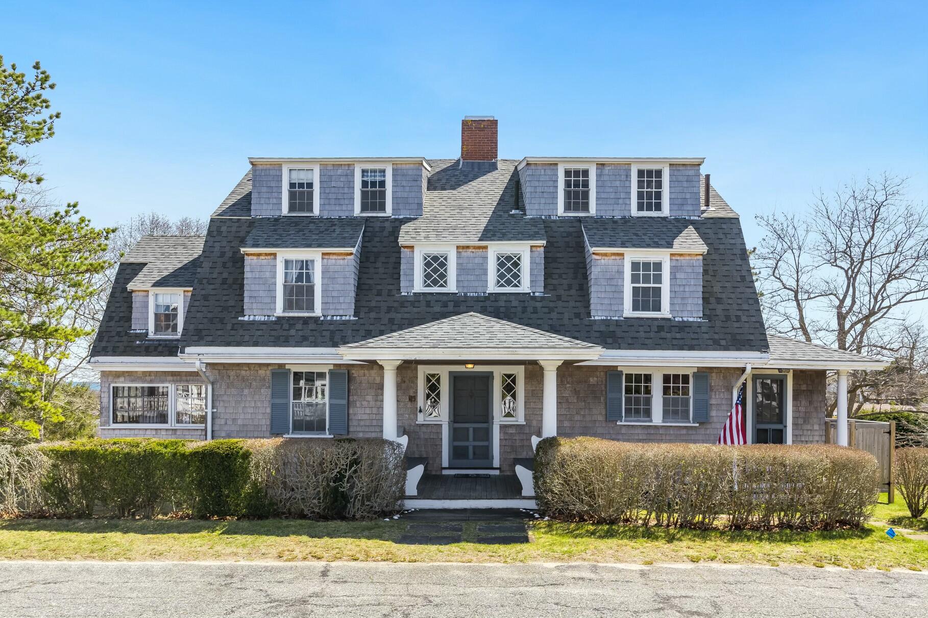 35 Grayton Avenue Barnstable MA 02647