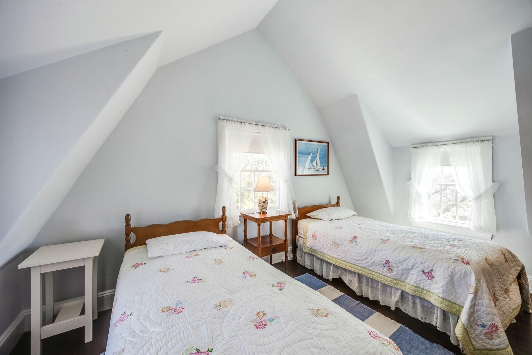 35 Grayton Avenue Barnstable MA 02647