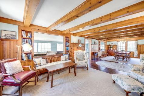 35 Grayton Avenue Barnstable MA 02647