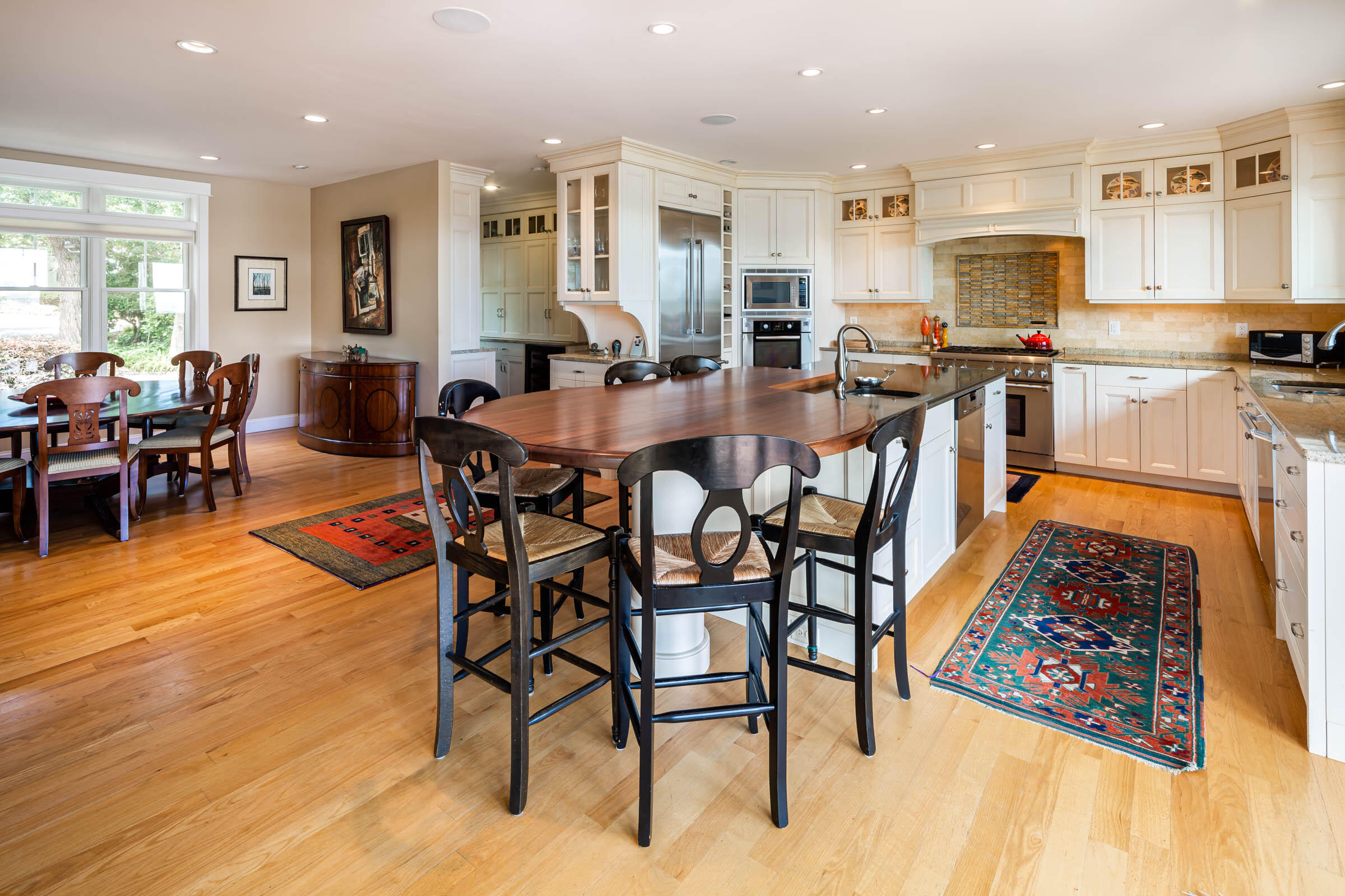 181 Daniels Island Road Mashpee MA 02649