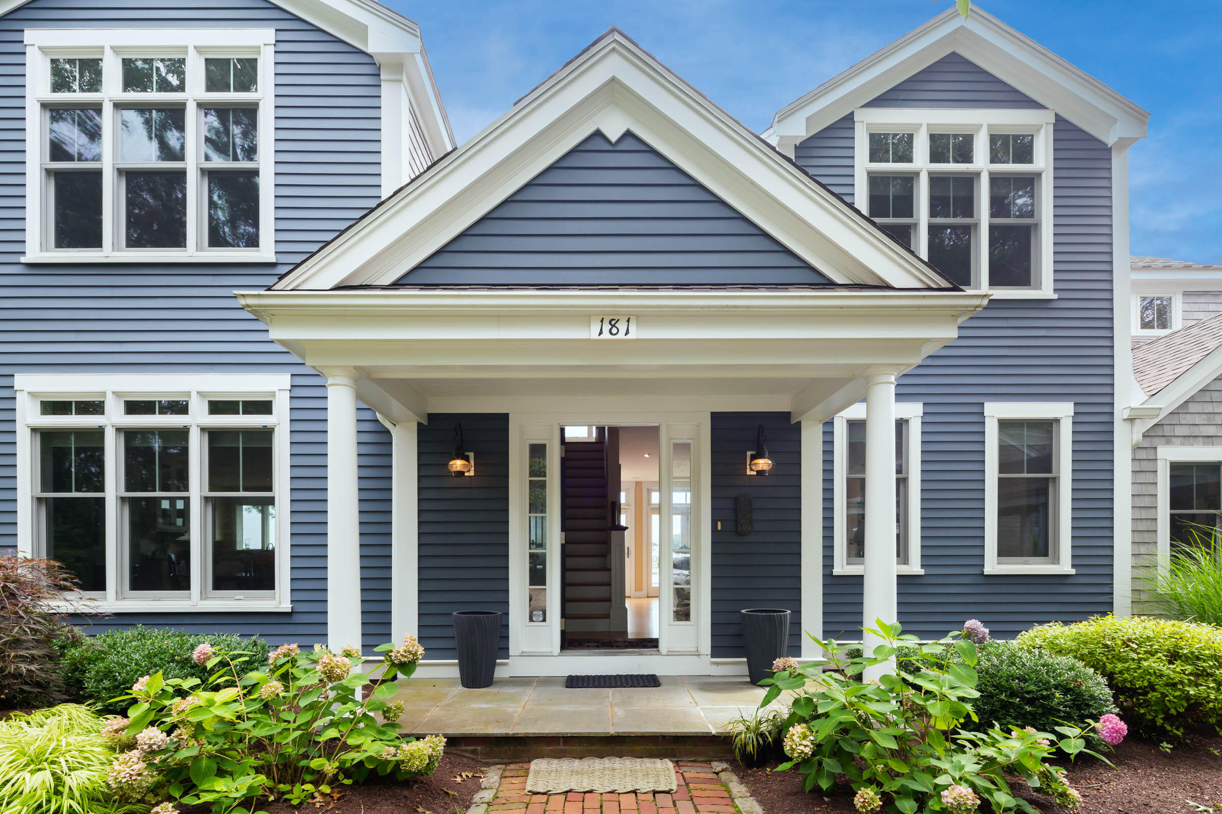 181 Daniels Island Road Mashpee MA 02649