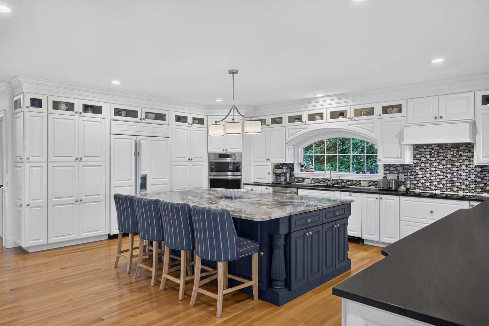 28 Aunt Ediths Road South Yarmouth MA 02664