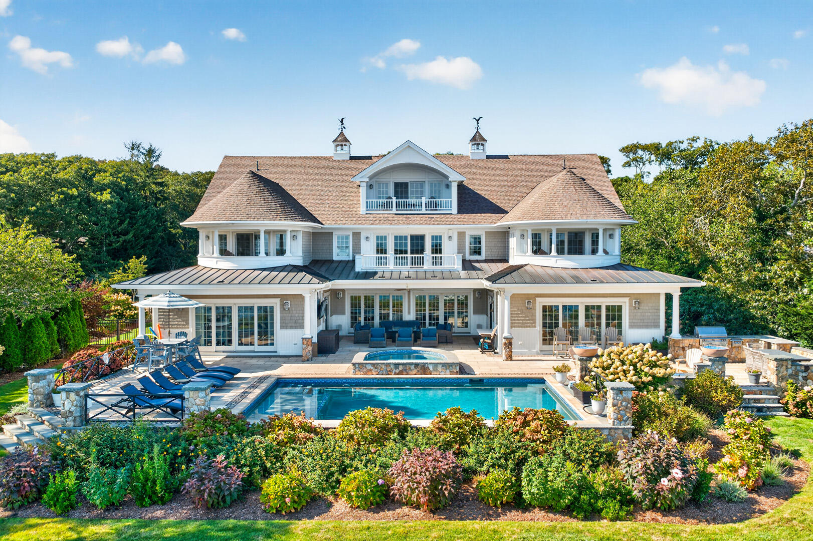 28 Aunt Ediths Road South Yarmouth MA 02664