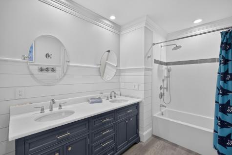 28 Aunt Ediths Road South Yarmouth MA 02664