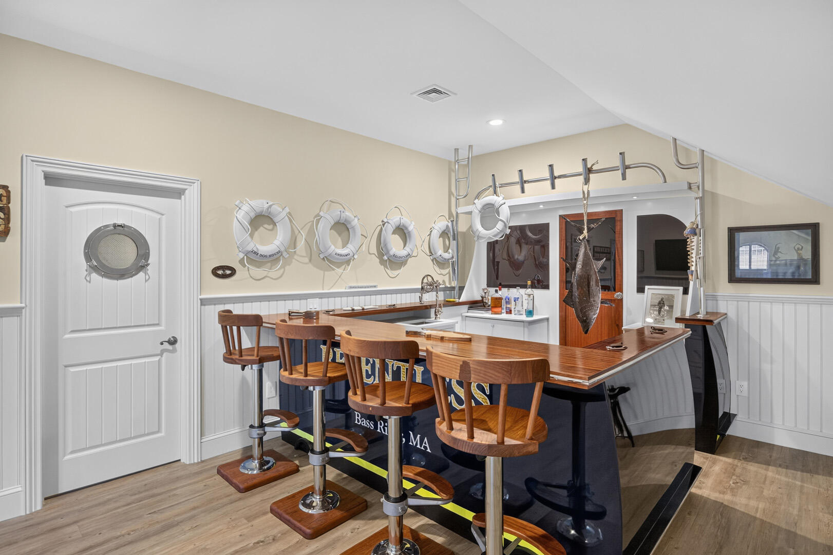 28 Aunt Ediths Road South Yarmouth MA 02664