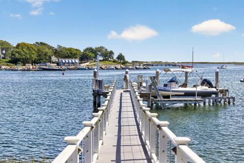 28 Aunt Ediths Road South Yarmouth MA 02664
