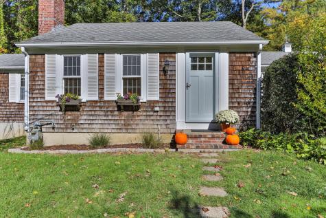 2 Spectacle Road East Sandwich MA 02537