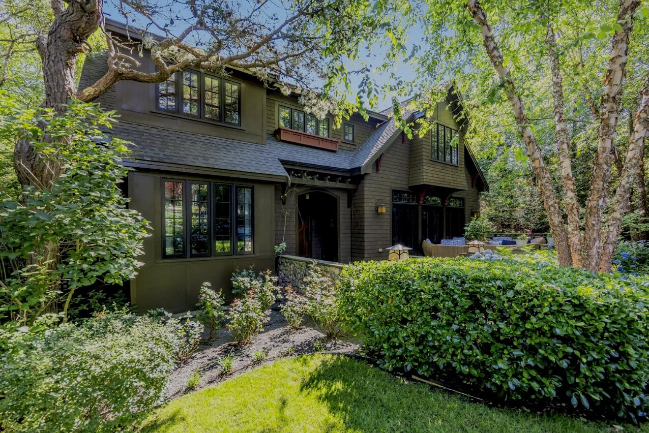 12 Somerset Road Provincetown MA 02657