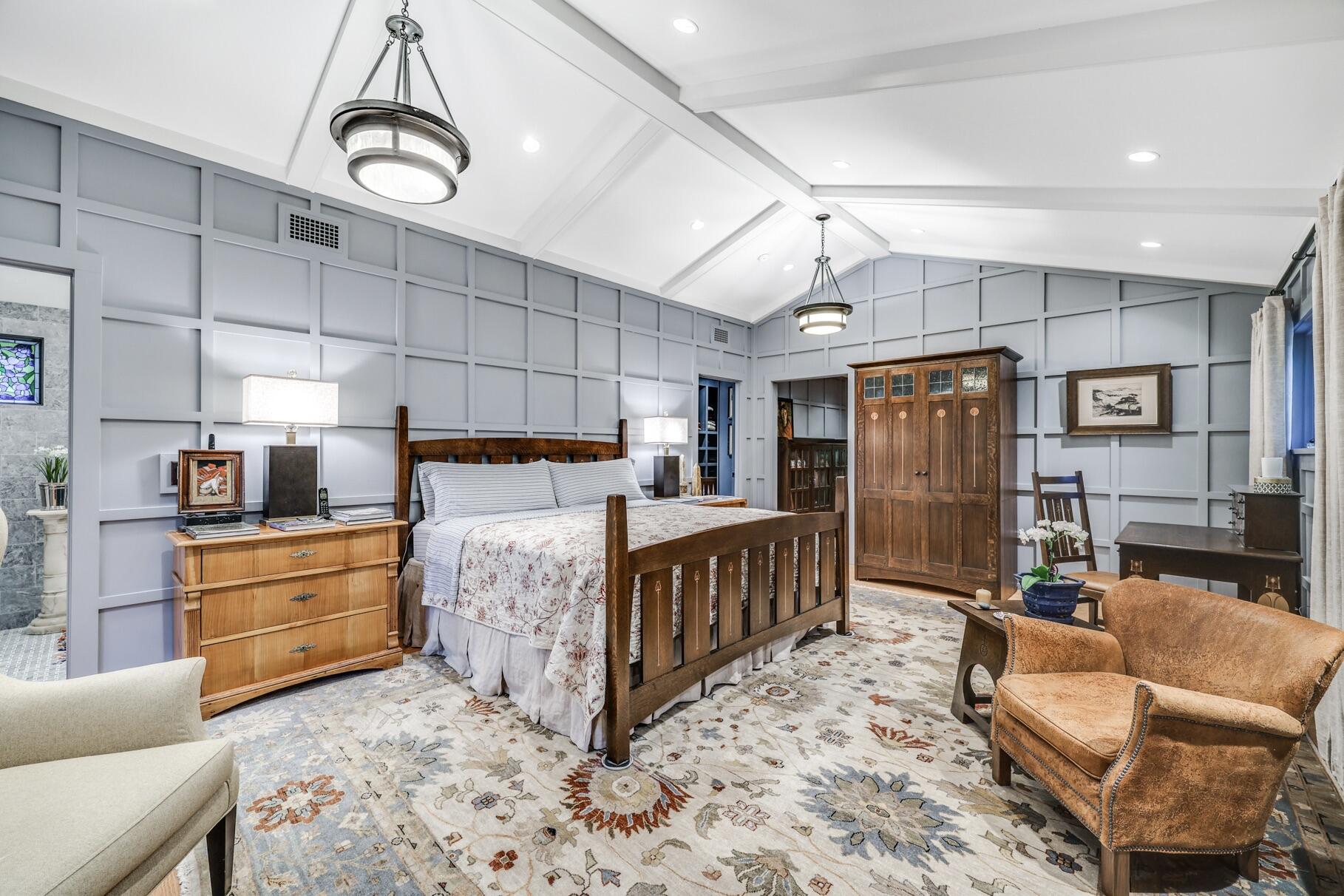 12 Somerset Road Provincetown MA 02657