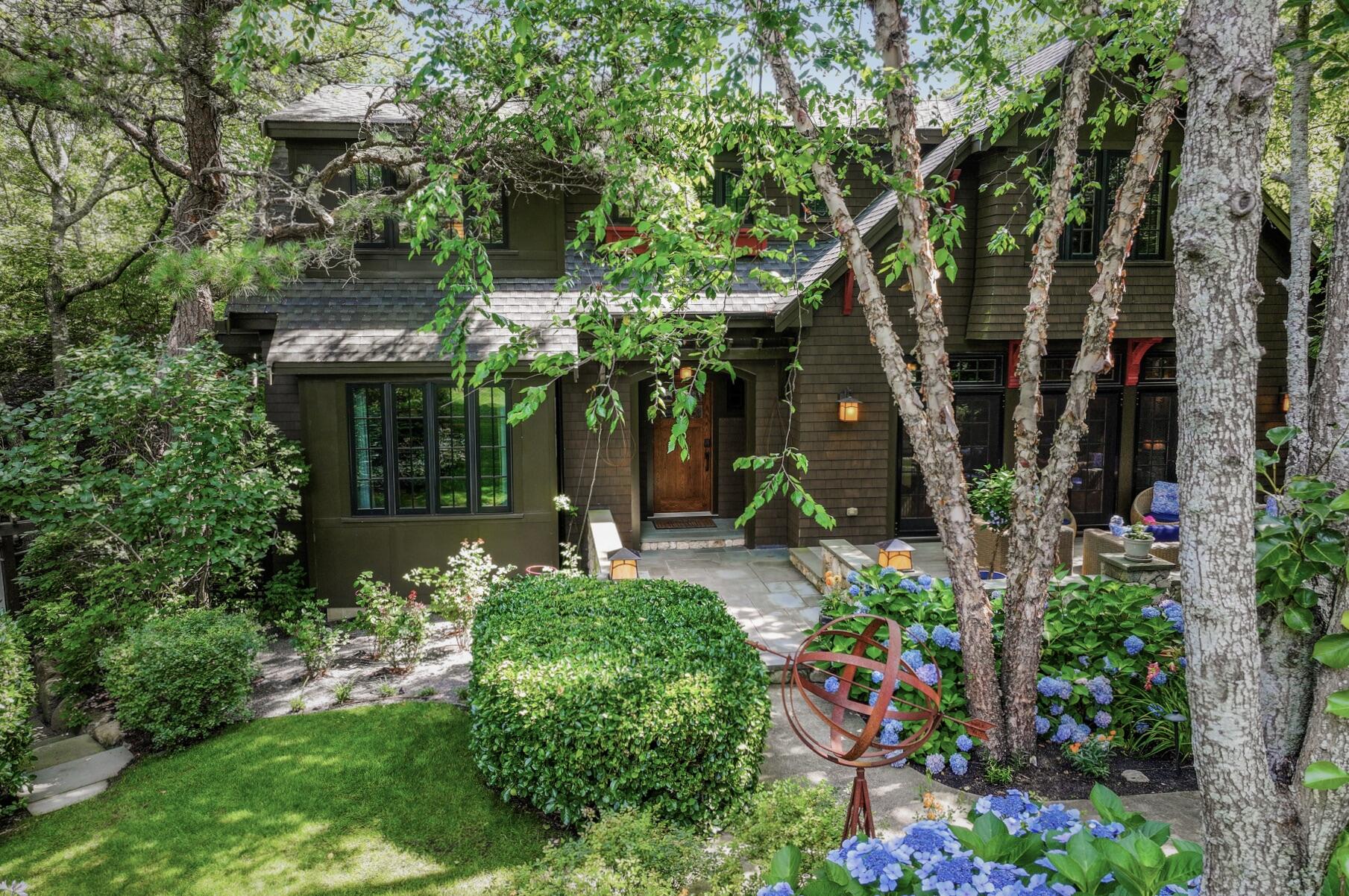 12 Somerset Road Provincetown MA 02657