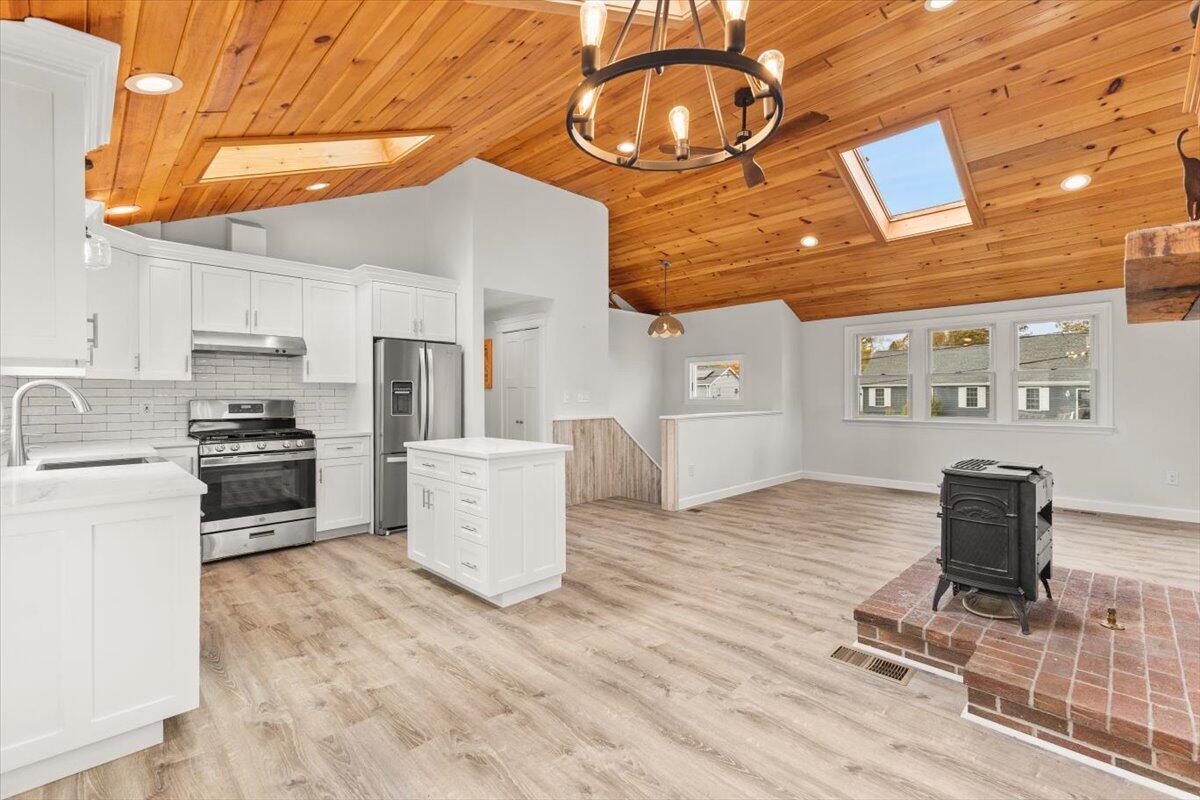 13 Cherry Street Wareham MA 02571