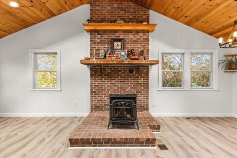 13 Cherry Street Wareham MA 02571