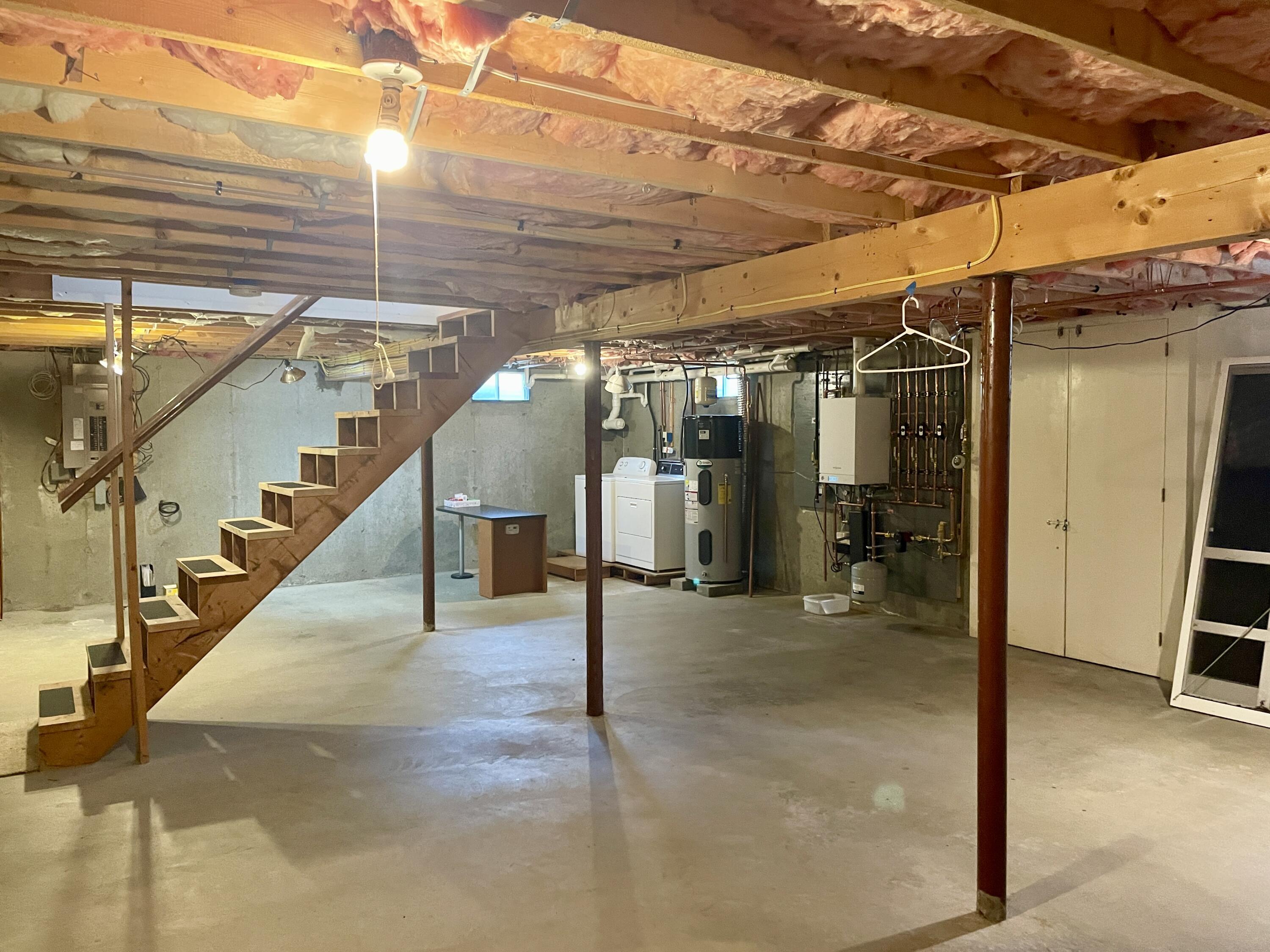 12 Park Avenue Vineyard Haven MA 02568