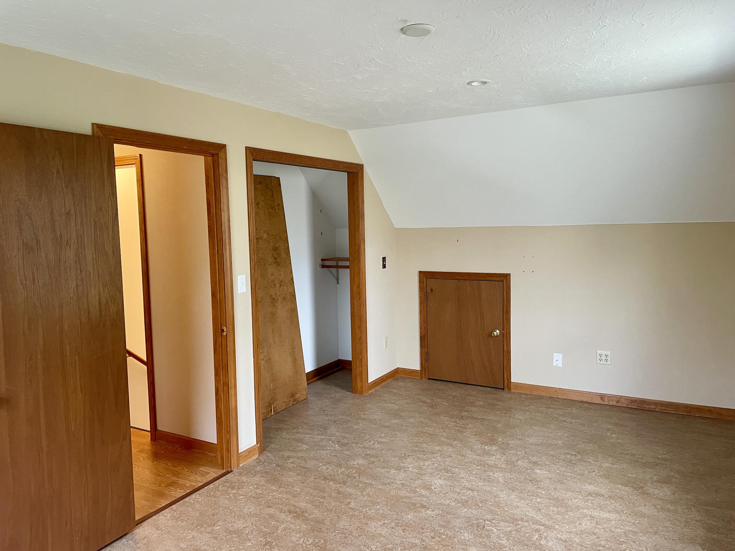 12 Park Avenue Vineyard Haven MA 02568