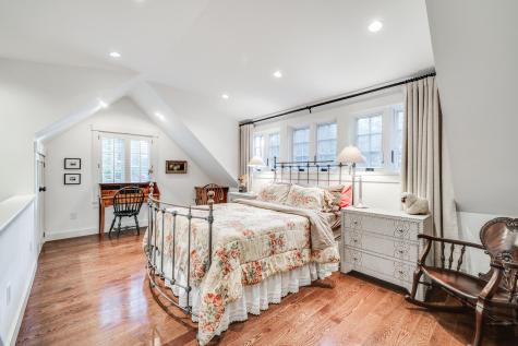 12 Somerset Road Provincetown MA 02657