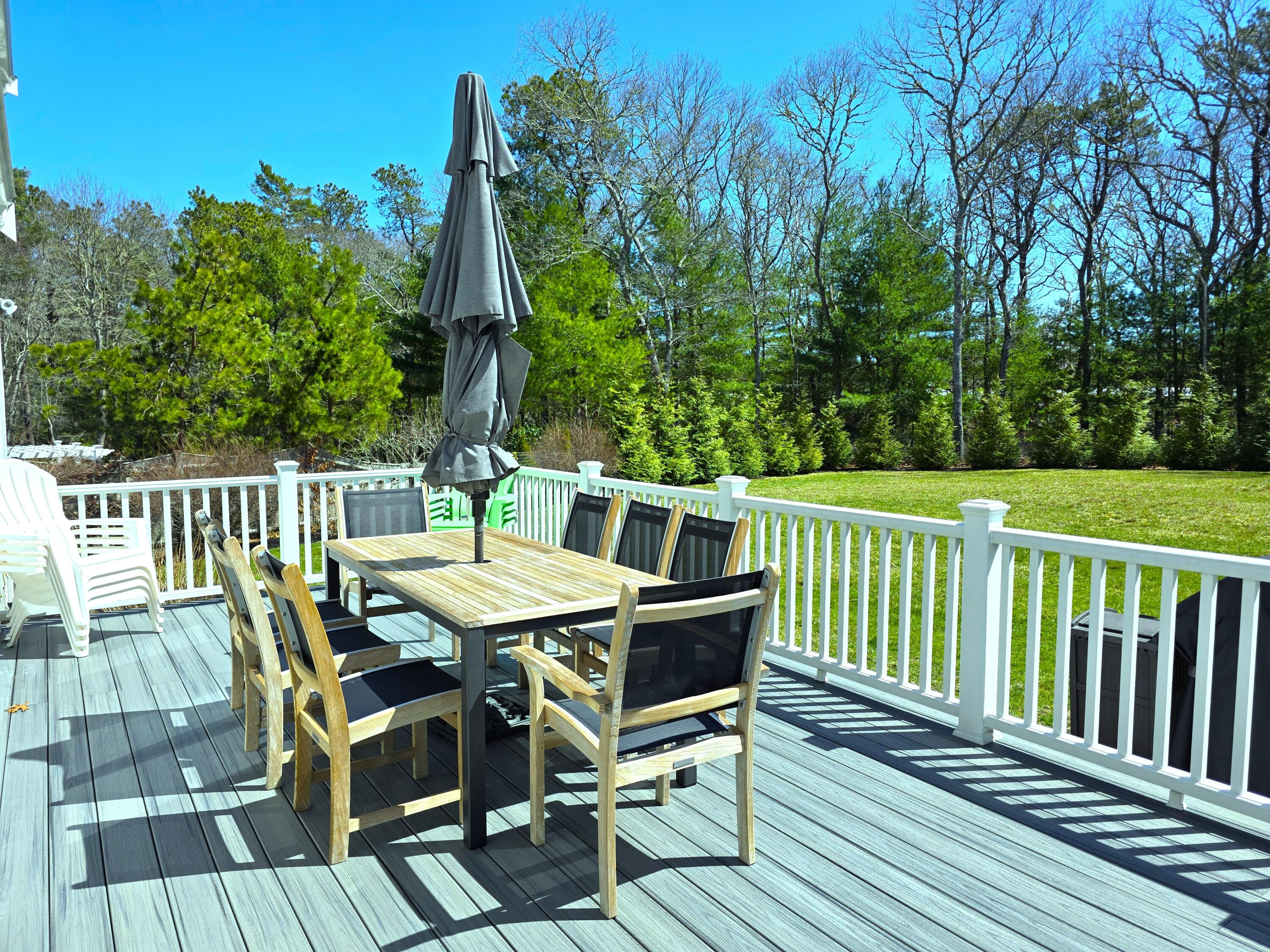 31 Falling Leaf Lane Osterville MA 02655