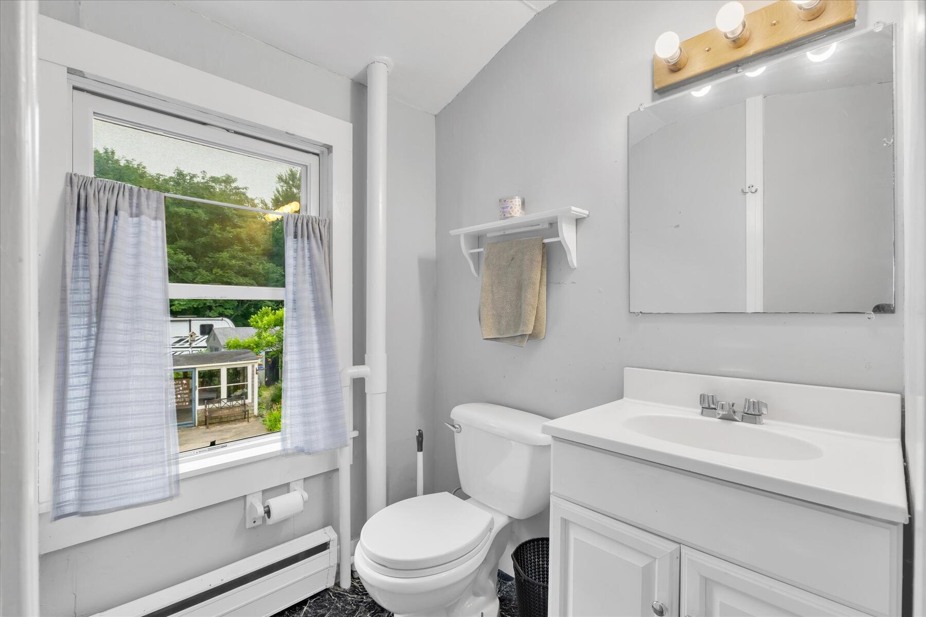 643 Main Street Harwich MA 02645