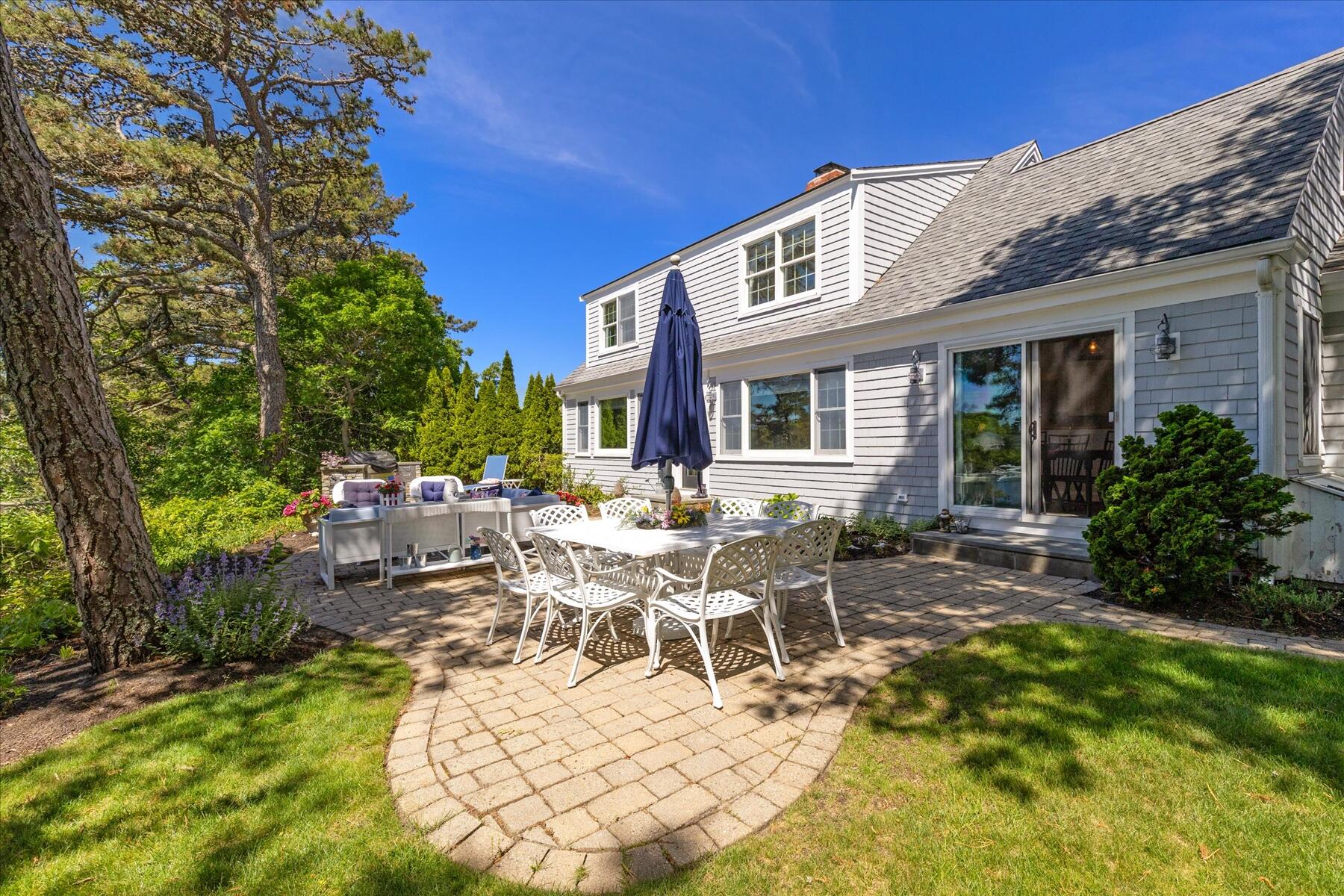 17 Cove Lane West Dennis MA 02670