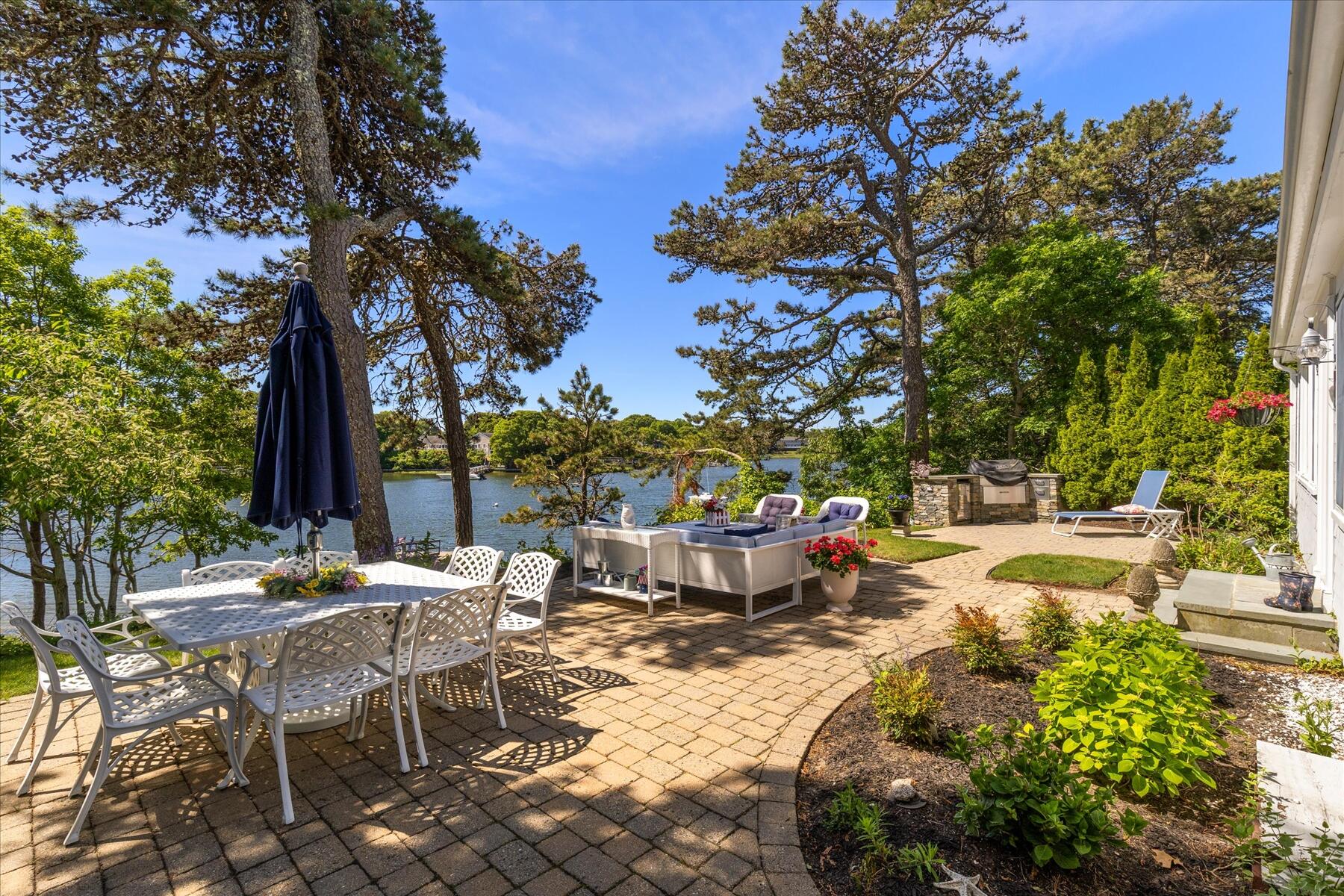 17 Cove Lane West Dennis MA 02670