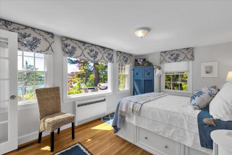 17 Cove Lane Dennis MA 02670