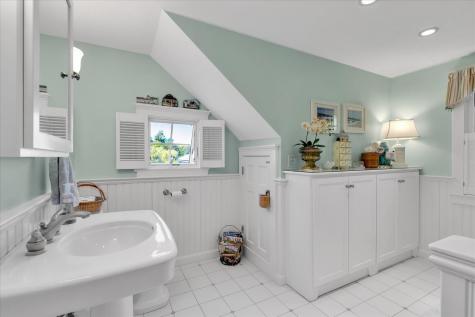 17 Cove Lane Dennis MA 02670
