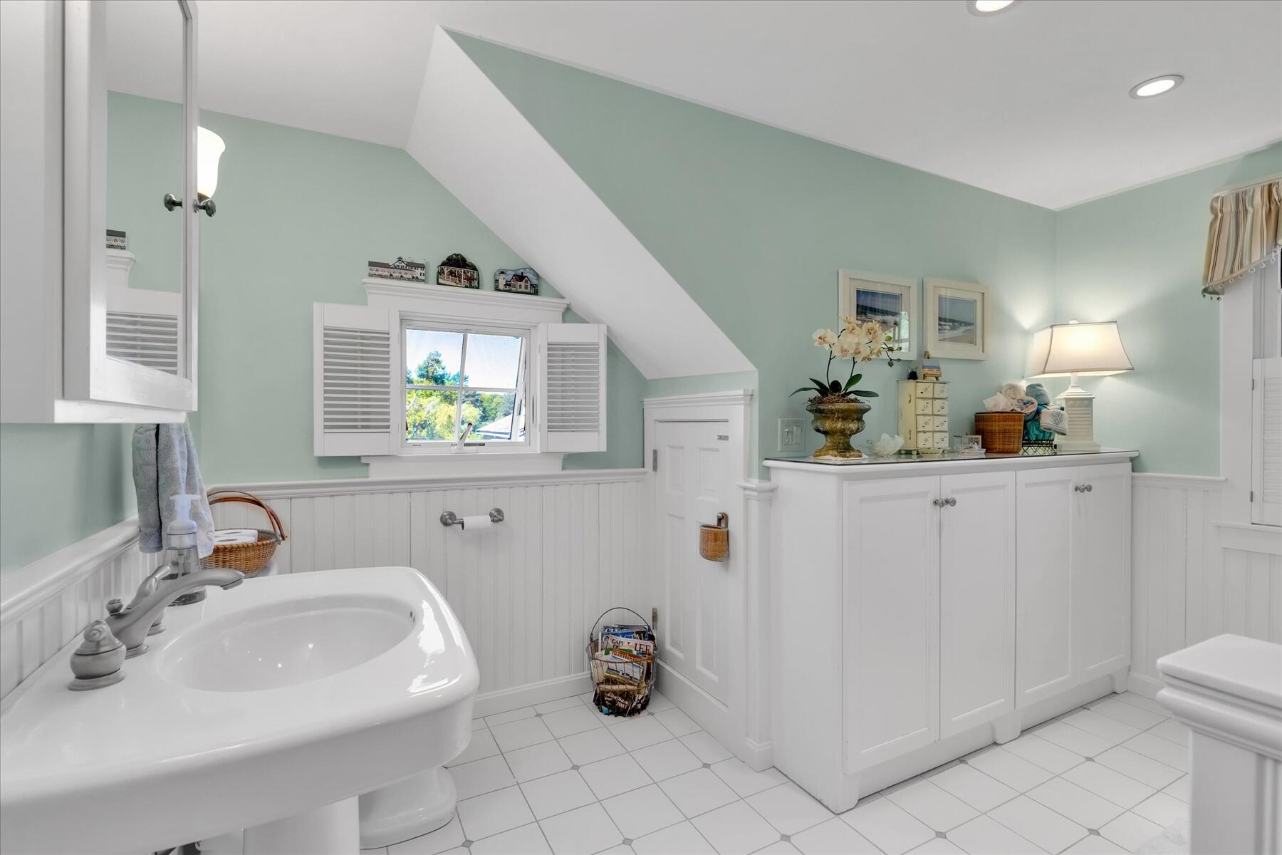 17 Cove Lane West Dennis MA 02670
