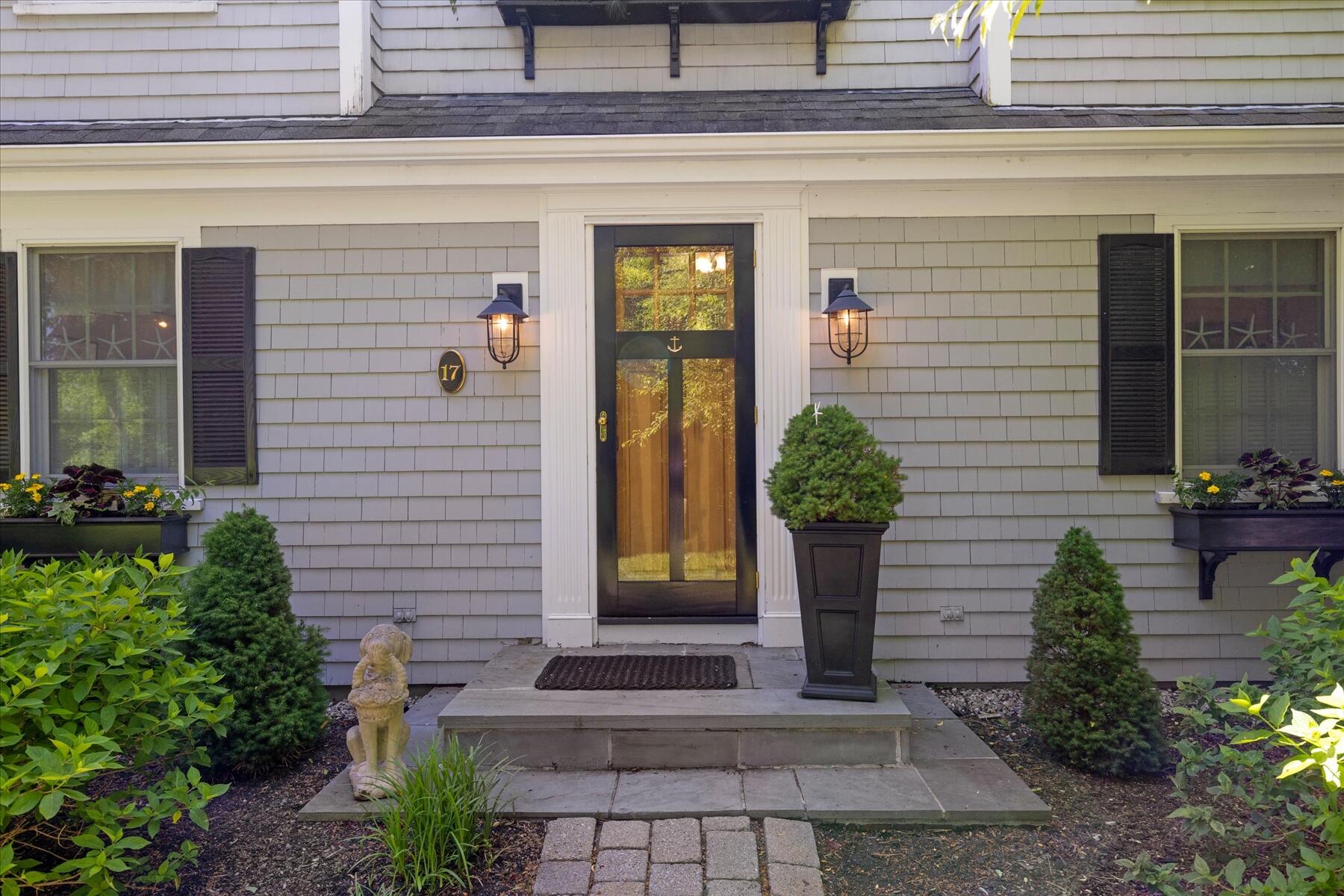17 Cove Lane West Dennis MA 02670