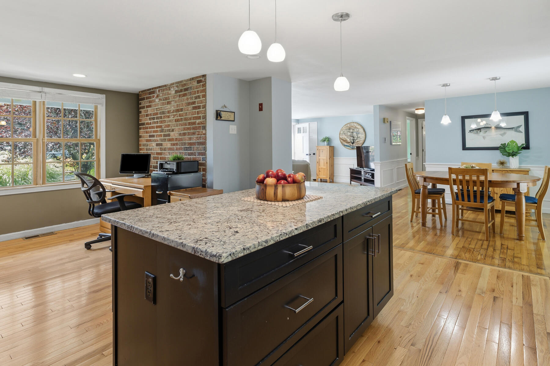 10 Templeton Place West Yarmouth MA 02673