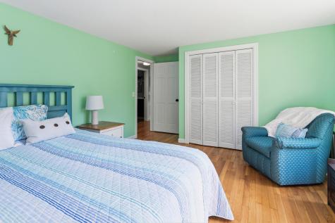 10 Templeton Place West Yarmouth MA 02673