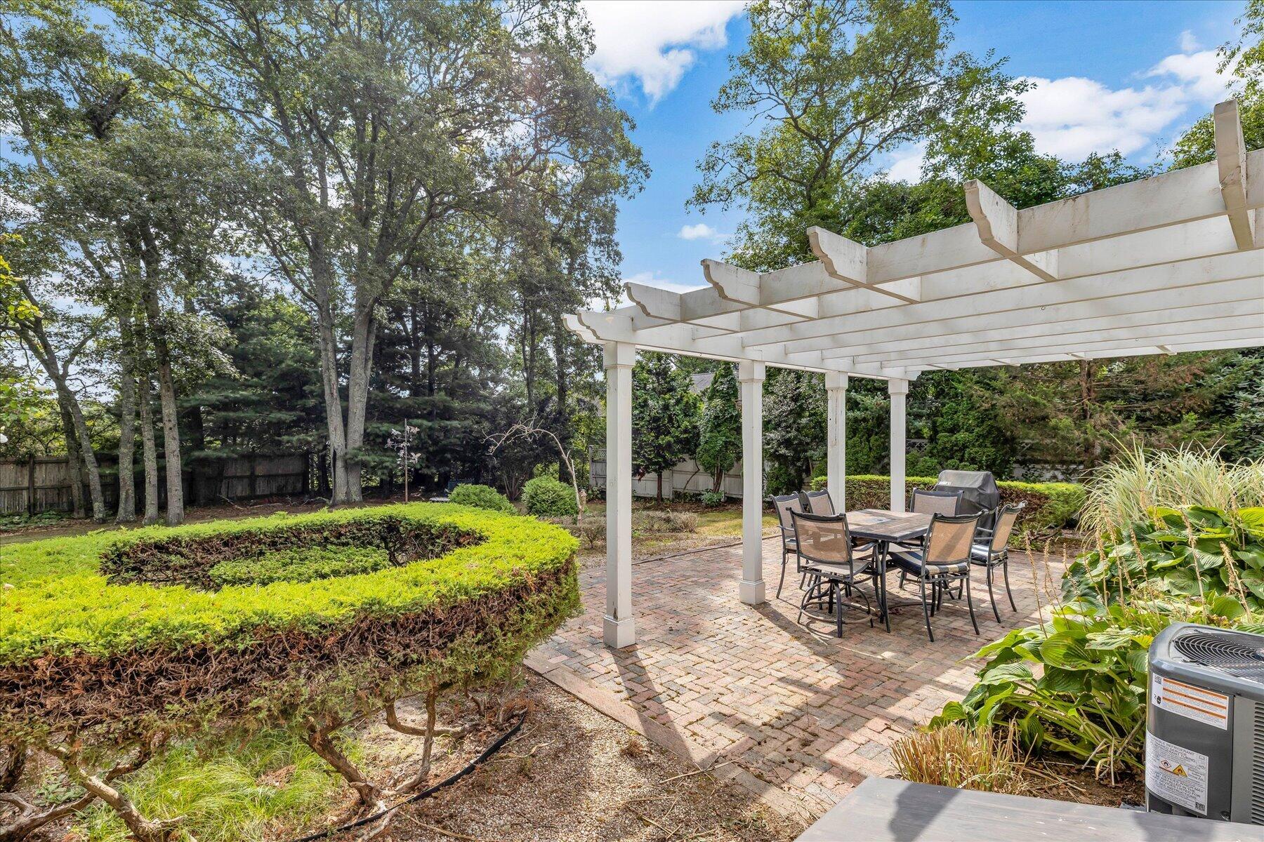 112 Osterville West Barnstable Road Osterville MA 02655
