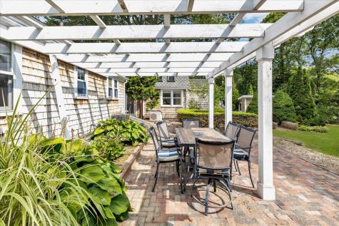 112 Osterville West Barnstable Road Osterville MA 02655