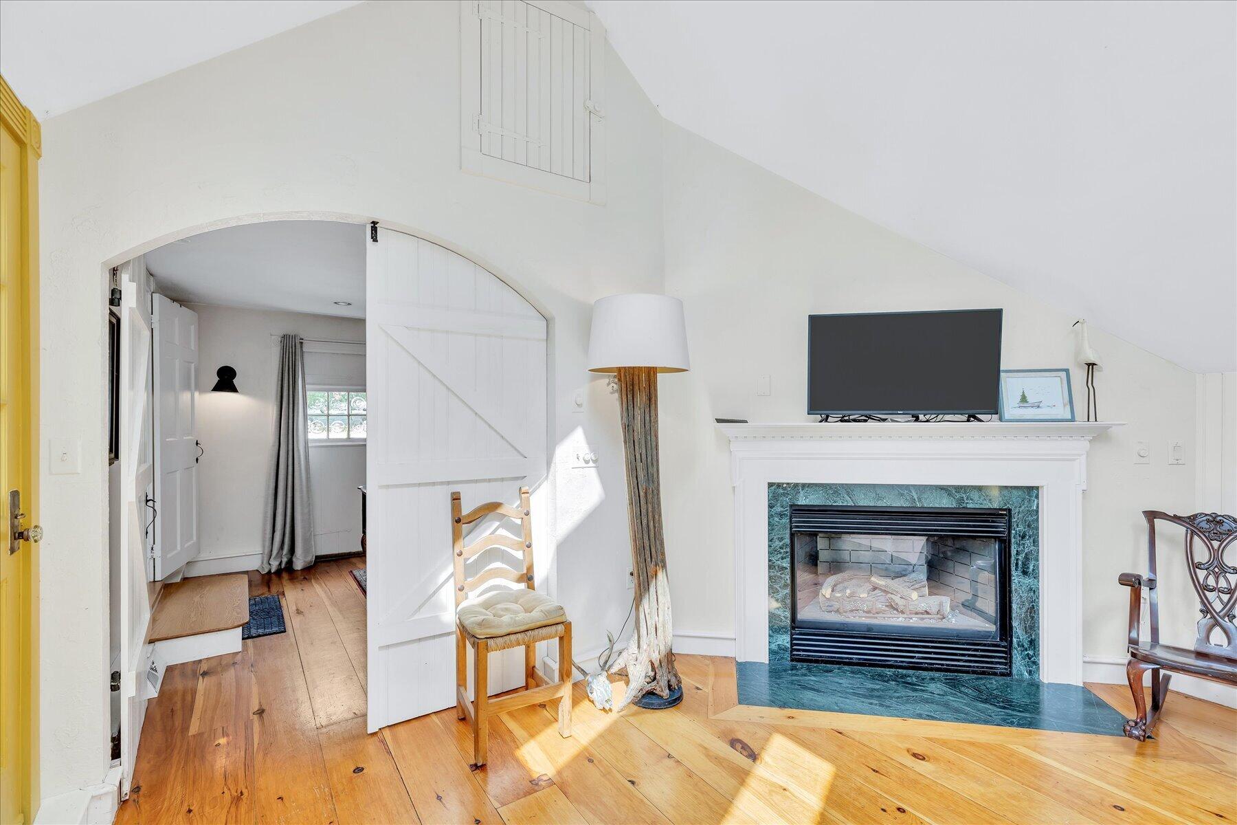 112 Osterville West Barnstable Road Osterville MA 02655