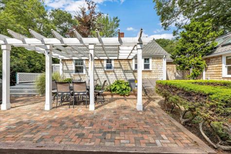 112 Osterville West Barnstable Road Osterville MA 02655