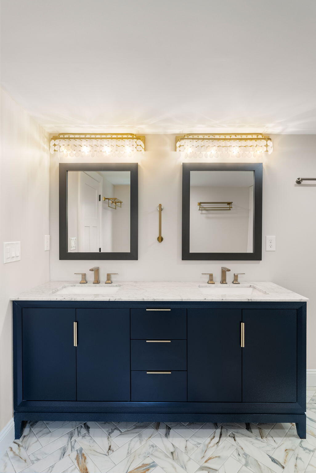 20-22 Glendale Lane Harwich MA 02645