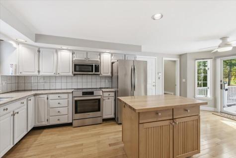 34 Marla Lane Falmouth MA 02536