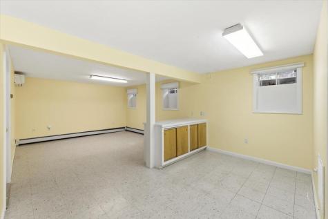 34 Marla Lane Falmouth MA 02536