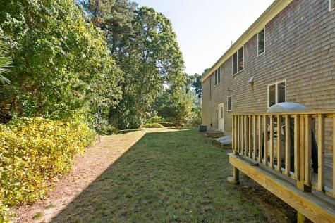 65 Maple Lane Brewster MA 02631