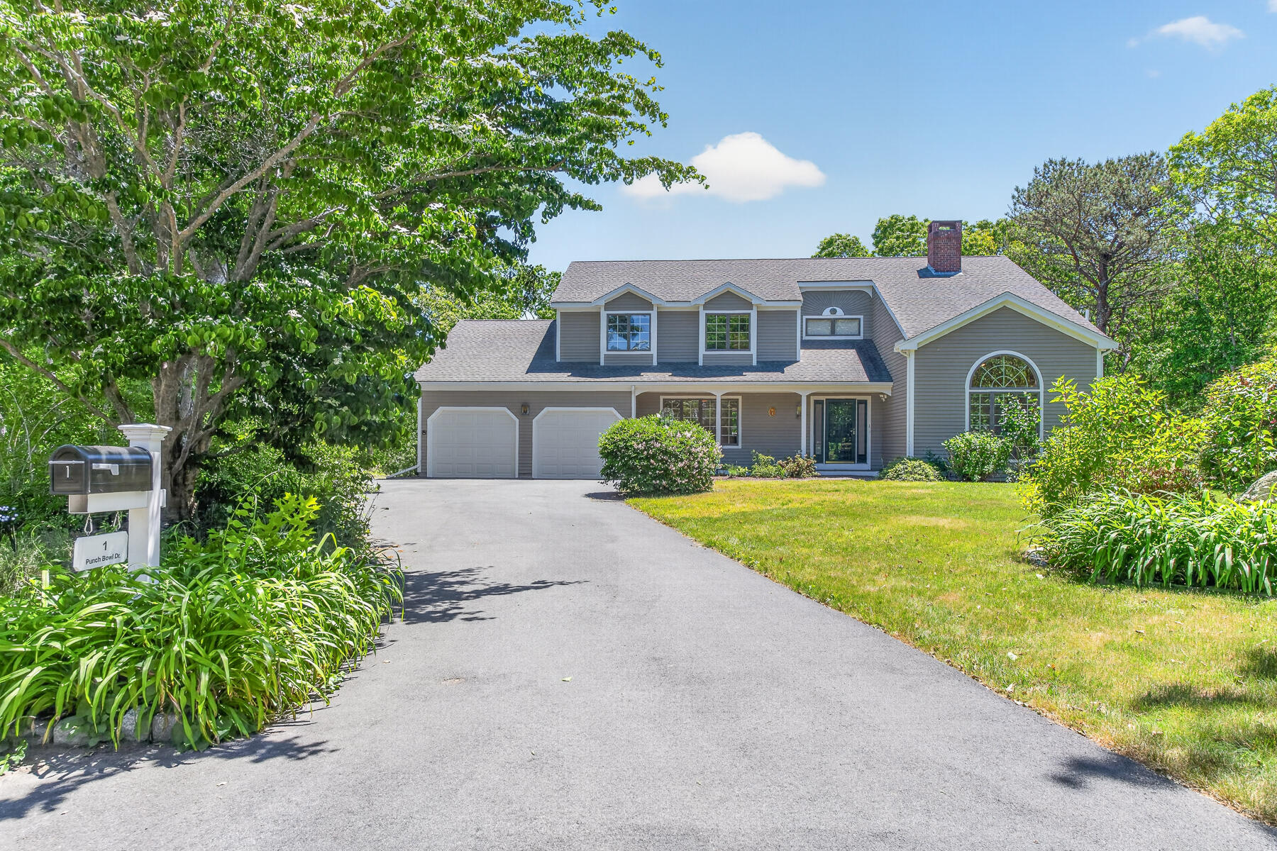 1 Punch Bowl Drive Falmouth MA 02540