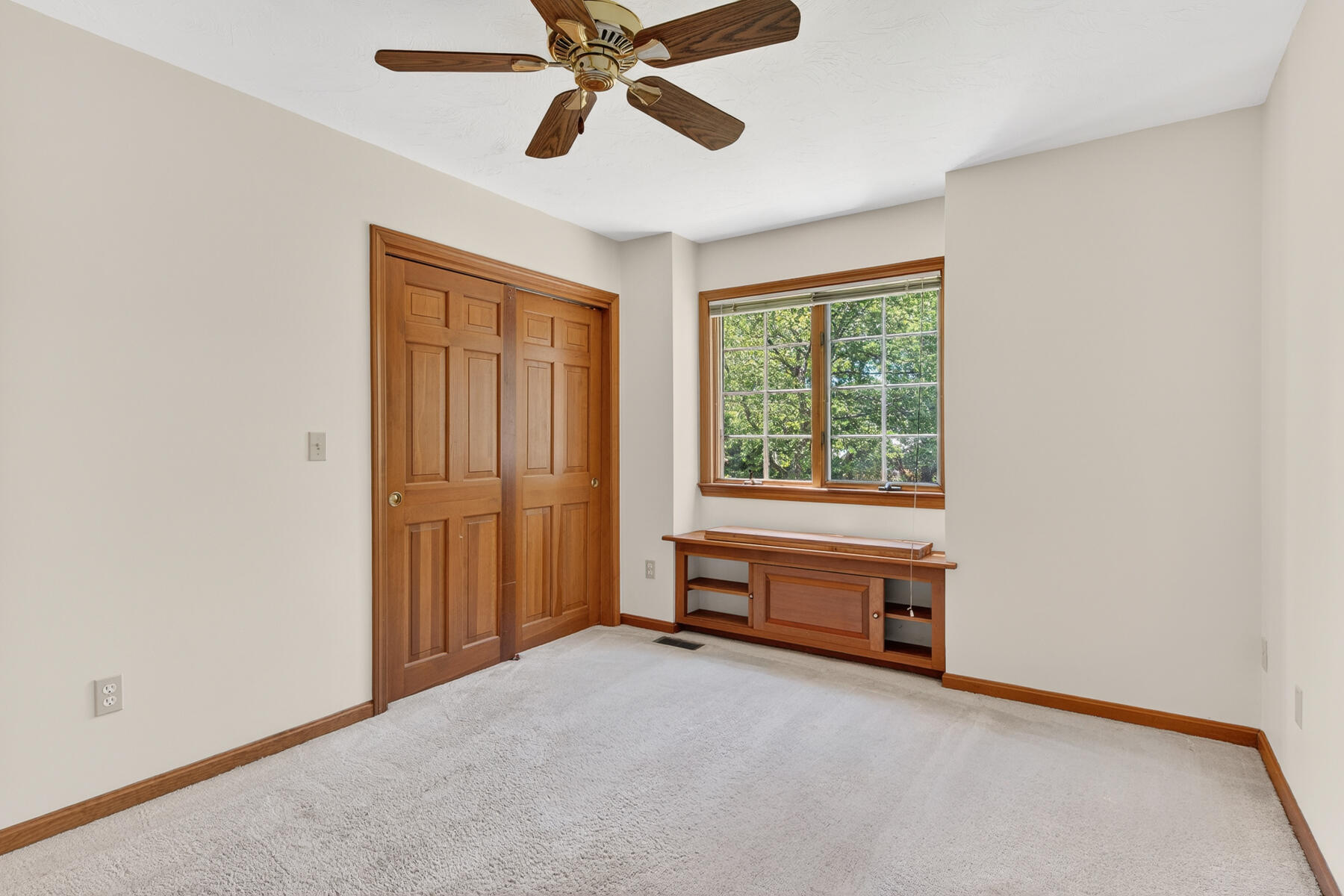 1 Punch Bowl Drive Falmouth MA 02540