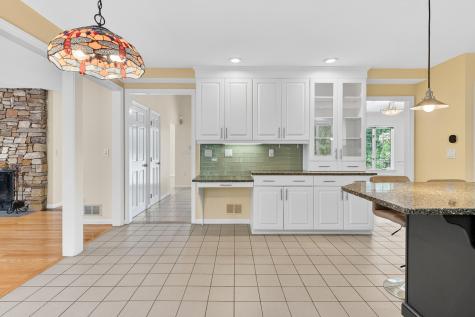 1 Punch Bowl Drive Falmouth MA 02540