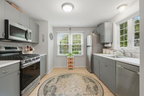 35 Santuit Pond Way Mashpee MA 02649