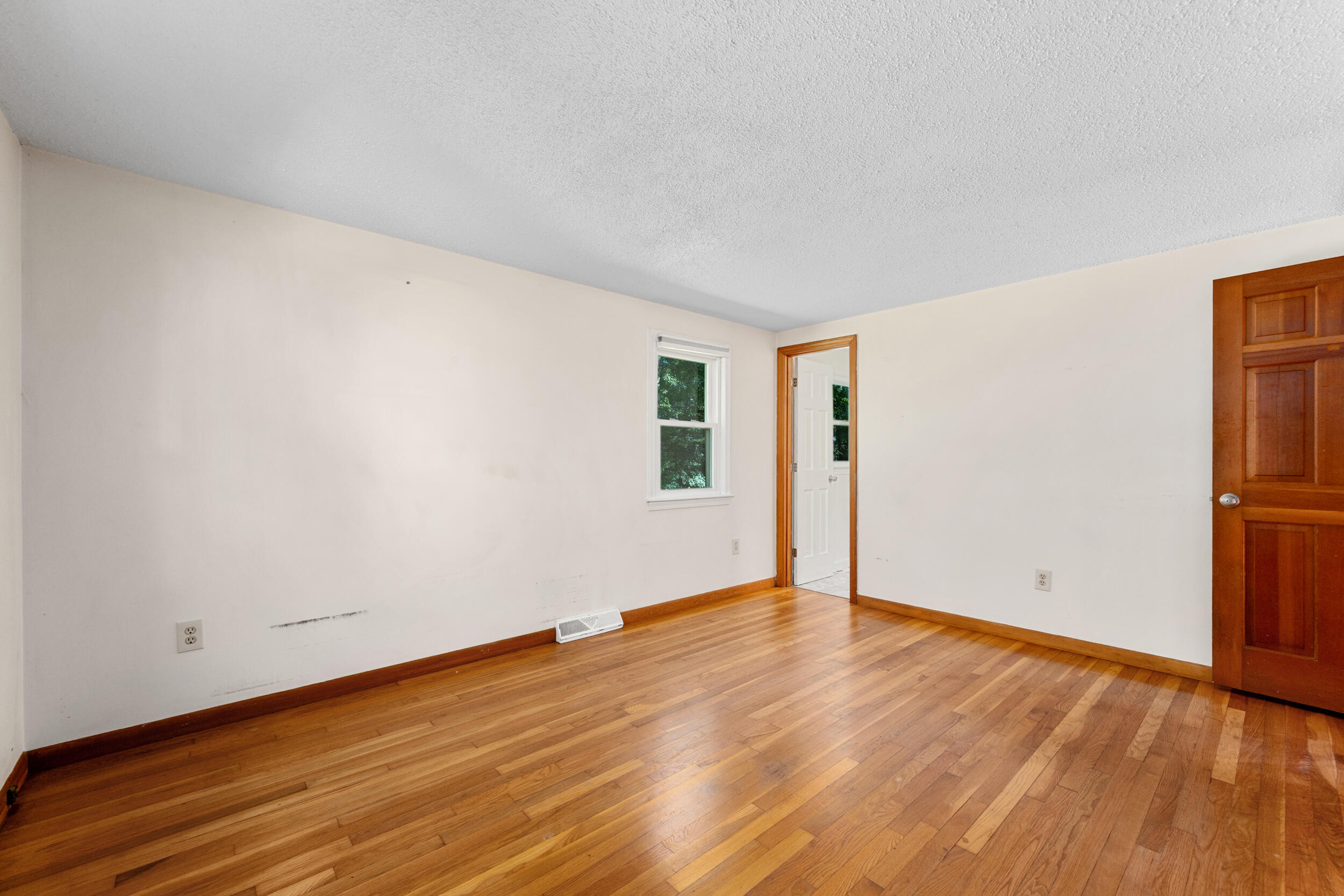 161 Bishops Terrace Hyannis MA 02601