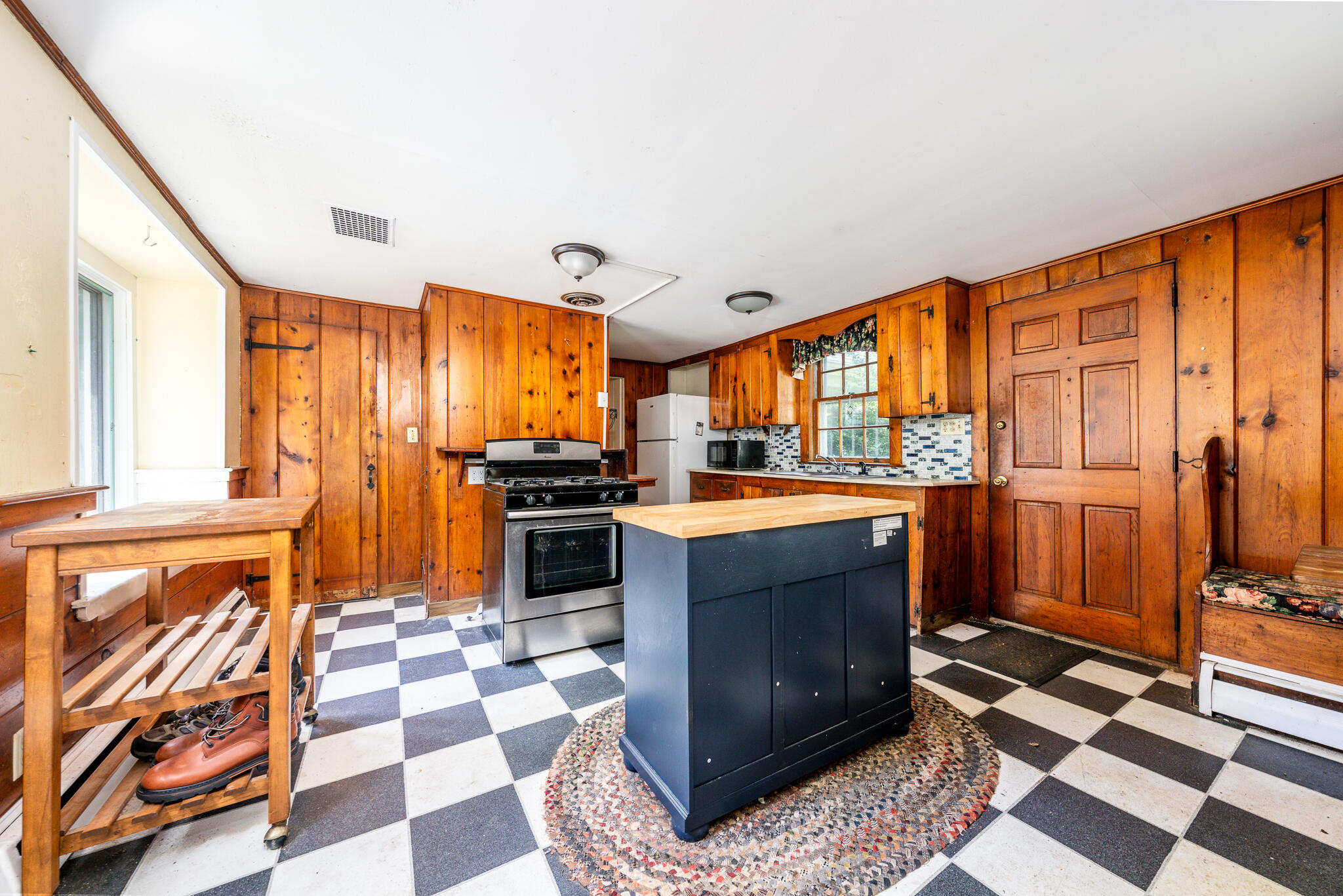 228 Phinneys Lane Centerville MA 02632