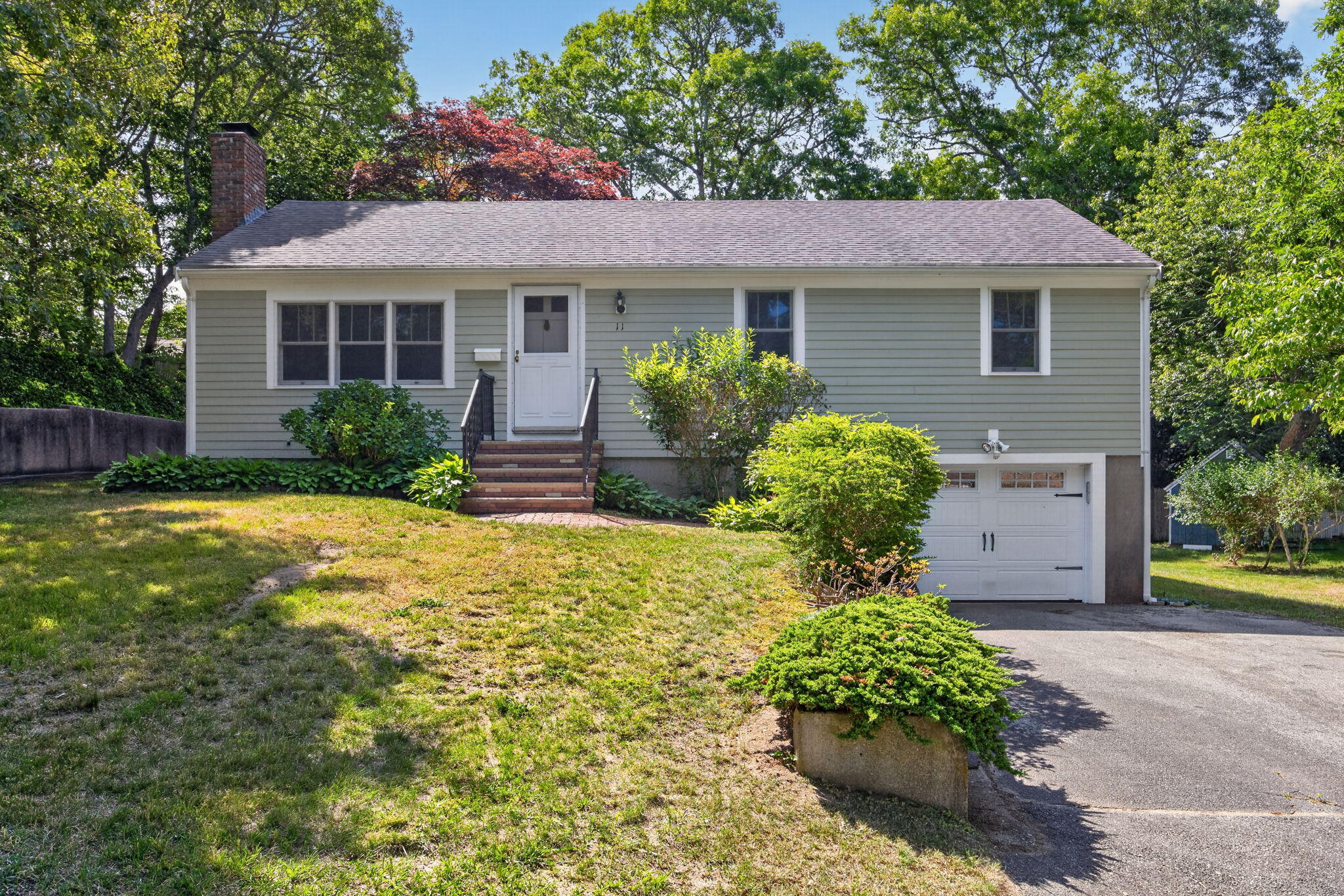11 Cedardale Road Harwich MA 02645