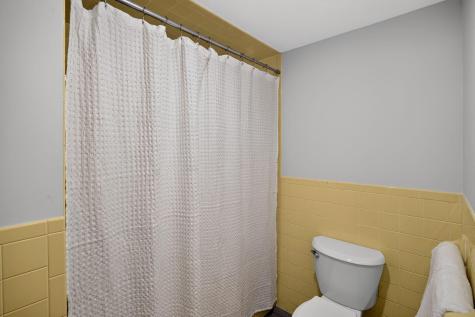 11 Cedardale Road Harwich MA 02645
