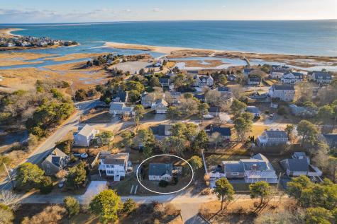 19 Stoughton Lane Chatham MA 02633